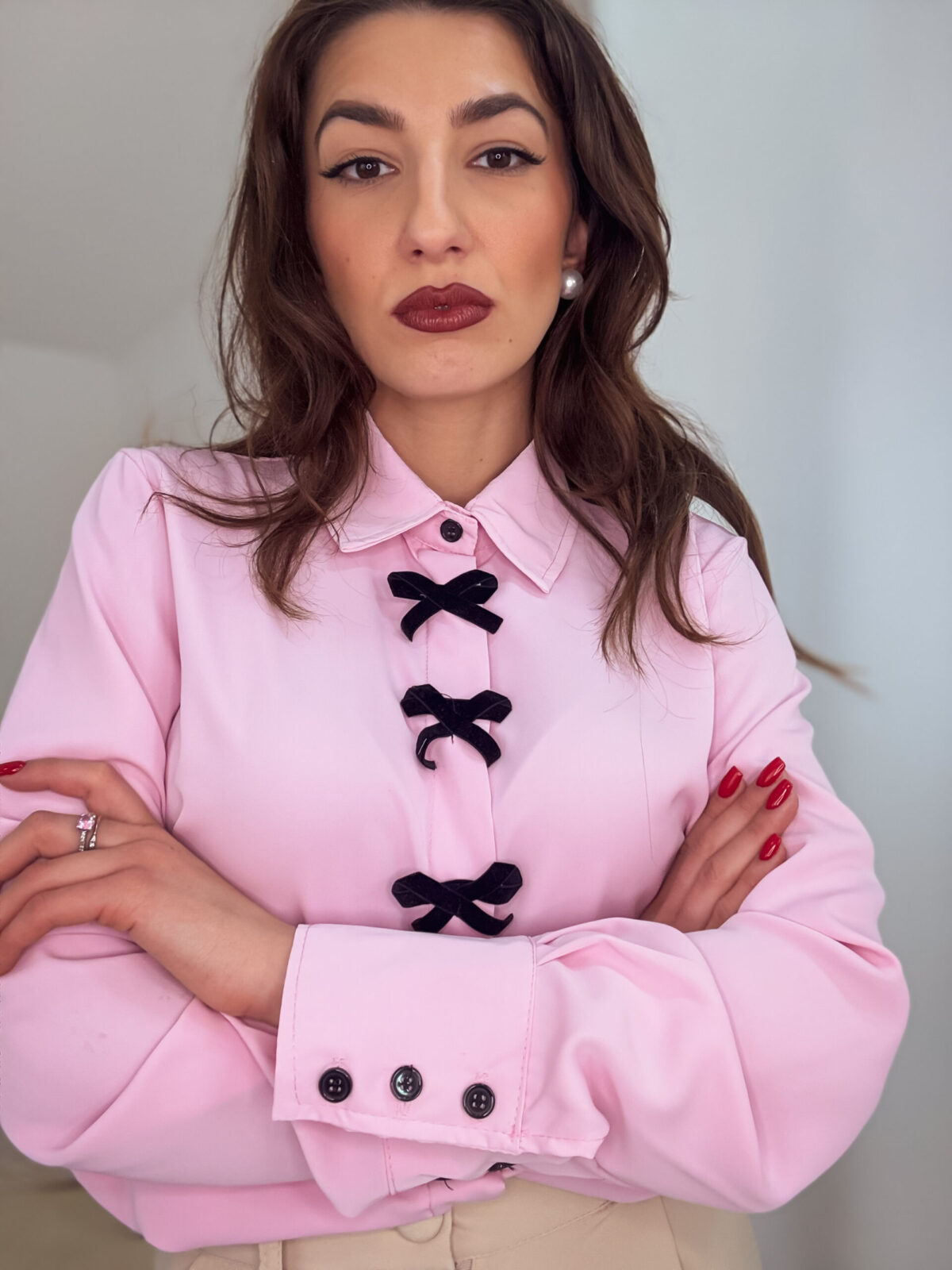 Rúžová košeľa s mašľami BOW – Obrázok 4